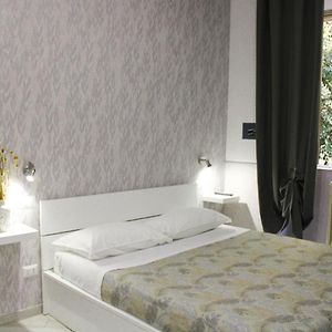 Private Bathroom Triple Room